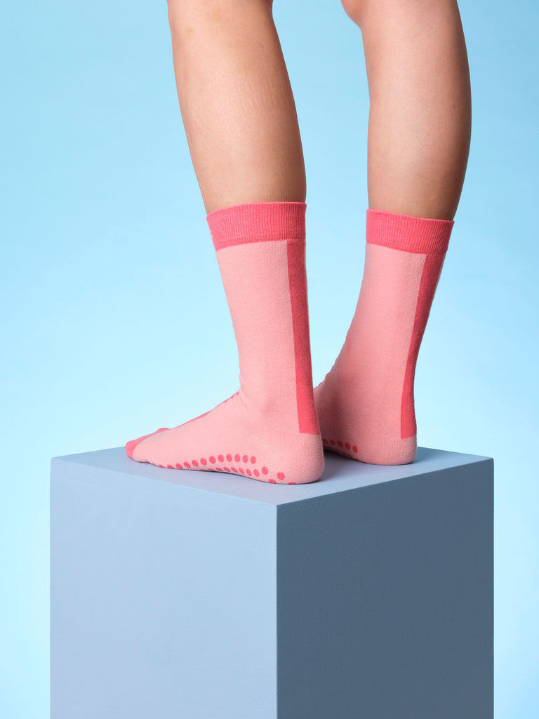 Colour Pop Hospital Socks Pink